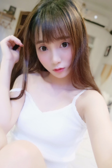 猩红山峰